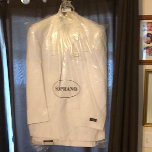 Dress suit Men Size chest size 52 pants size 47